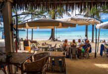 Тест Smile Bar & Restaurant на пляже Камала (Kamala Beach), Пхукет